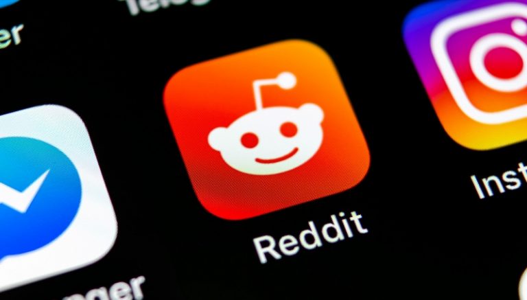 10 Sites Like Reddit That You May Love