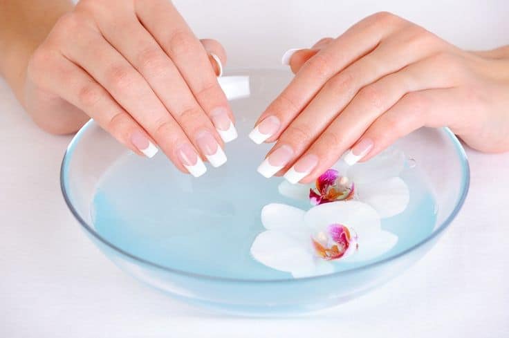4 Ways to Remove Acrylic Nails without Acetone - The Teal Mango