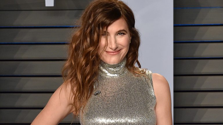 Kathryn Hahn Net Worth: Let’s Find Out More About Her Income
