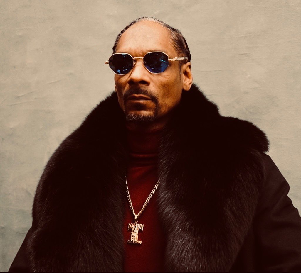 Snoop Dogg gets Death Row Records