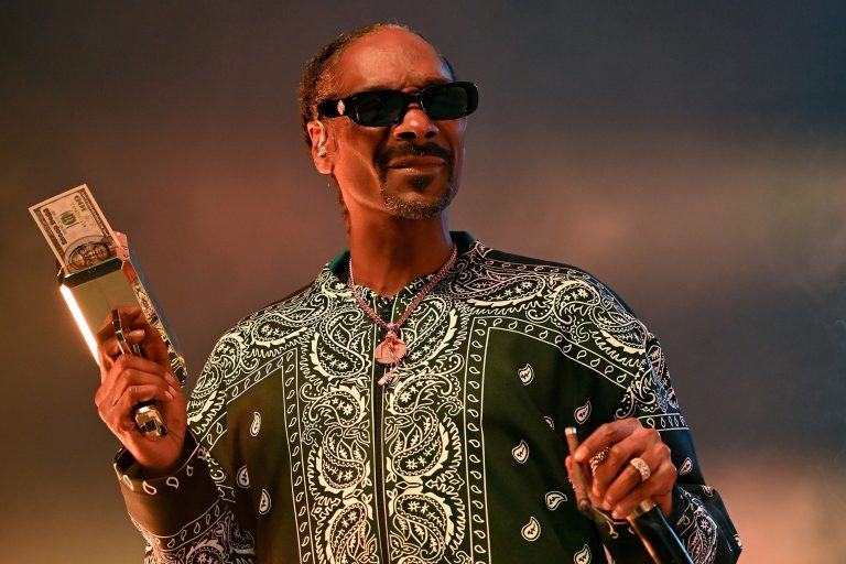 Snoop Dogg’s Net Worth: How Much Money Does the Rapper have?