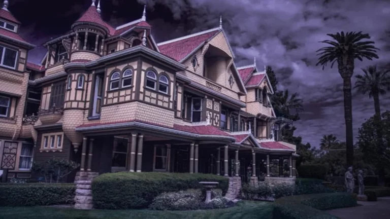 What’s So Spooky About The Winchester Mystery House?
