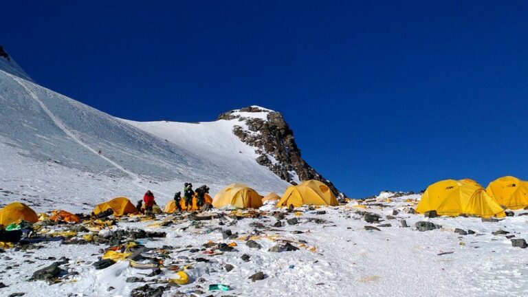 Mount Everest Bodies: Wondering How Many Bodies Are There?