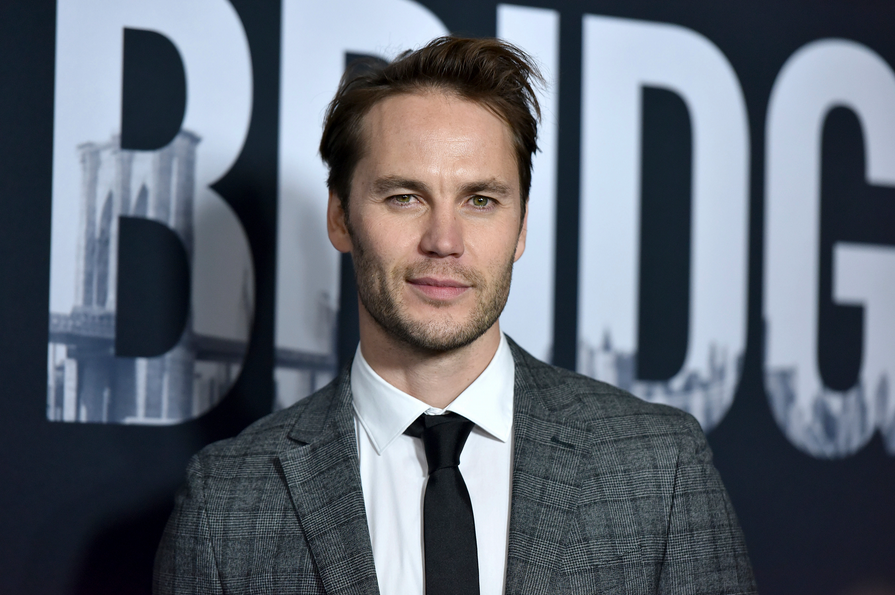Taylor Kitsch Dating History and Current Relationship Status