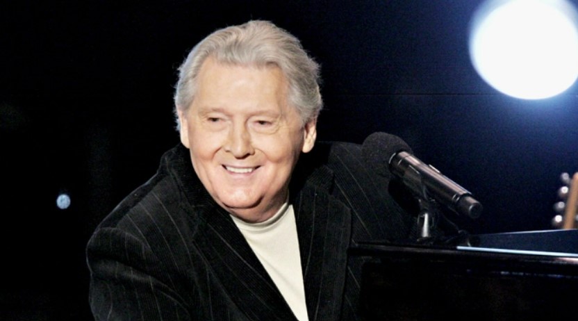 Jerry Lee Lewis Net Worth: Earnings of the Singer who Died at 87 - The Teal  Mango