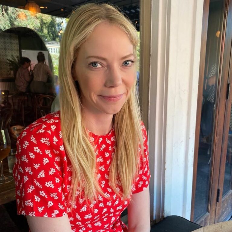 Meet Riki Lindhome, Actress Who Plays Dr. Valerie Kinbott in ‘Wednesday’
