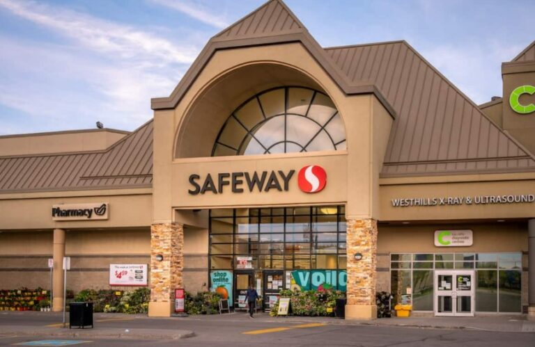 Is Safeway Open On Thanksgiving Day 2022? Opening Hours Revealed