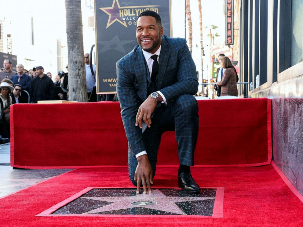 michael strahan hollywood walk fame rt mz 28 https://rexweyler.com/michael-strahan-honored-with-star-on-hollywood-walk-of-fame/