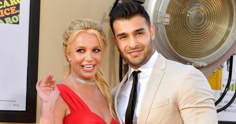 Britney Spears and Sam Asghari Spotted Without Wedding Rings Amid Separation Rumors
